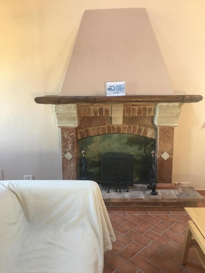 Colle Dei Falchi Pensionat Fermo Exteriör bild
